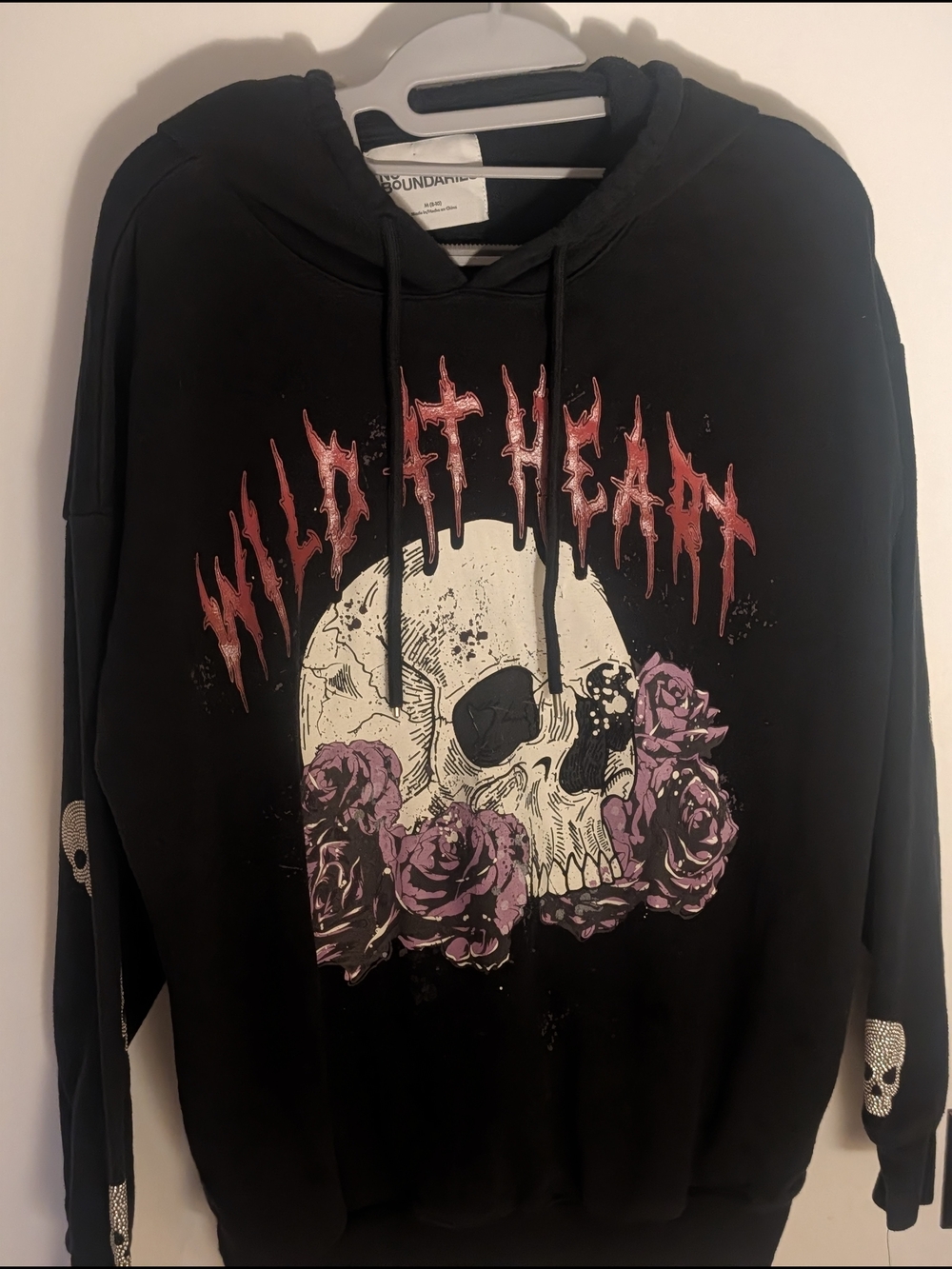 No Boundaries Edgy Goth Black Hoodie with Embellished Skull Sleeves - Picture 2 of 7